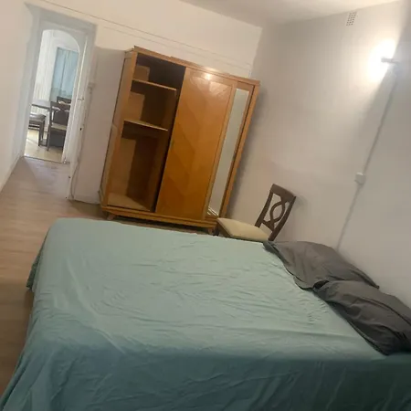 Holiday home Maison De Avec Jardin Et Terrasse Perpignan