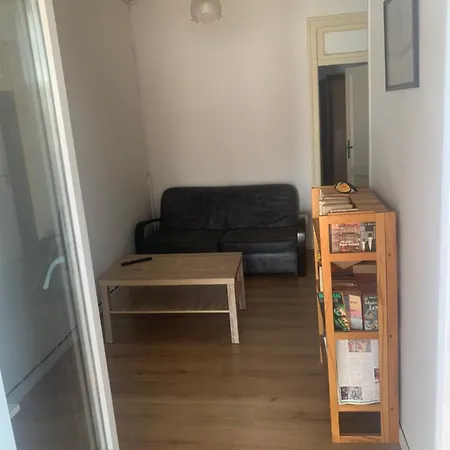 Holiday home Maison De Avec Jardin Et Terrasse Perpignan